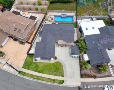 3641 Mount Aclare Ave - Photo Thumbnail 3