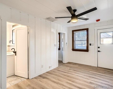 4655 Date Ave - Photo Thumbnail 7