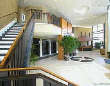 700 W Harbor Dr. - Photo Thumbnail 23
