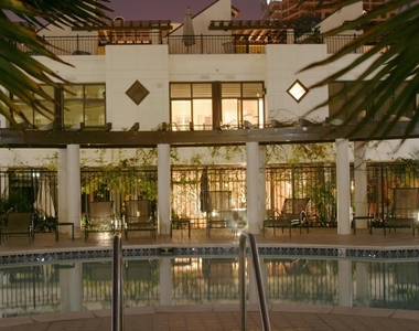 700 W Harbor Dr. - Photo Thumbnail 25