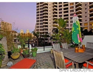 700 W Harbor Dr. - Photo Thumbnail 8