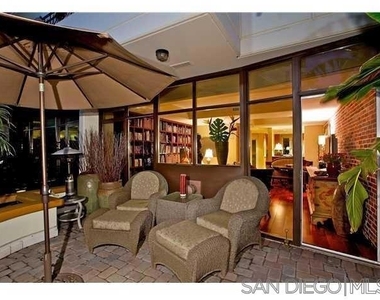 700 W Harbor Dr. - Photo Thumbnail 1