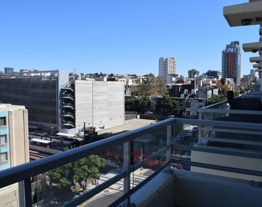 825 W Beech St - Photo Thumbnail 4