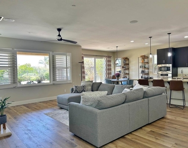 7422 Sitio Montilla - Photo Thumbnail 27