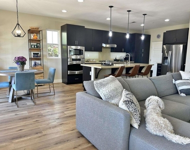 7422 Sitio Montilla - Photo Thumbnail 35