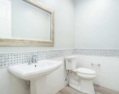 4441 Via Del Pellegrino - Photo Thumbnail 25