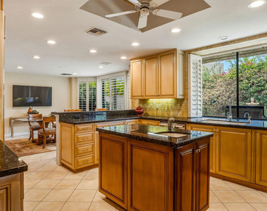 5 Stanford Drive - Photo Thumbnail 15