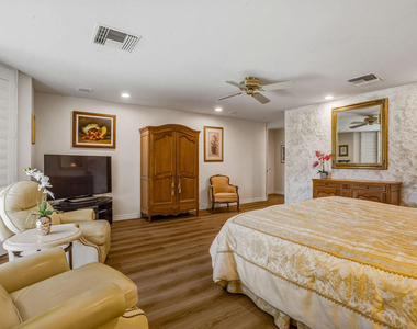 5 Stanford Drive - Photo Thumbnail 26