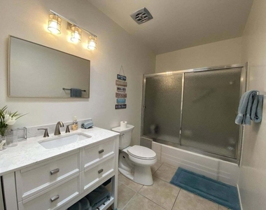 46023 Portola Avenue - Photo Thumbnail 11