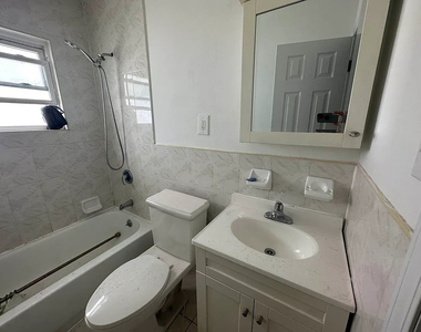 1027 Halsey Street - Photo Thumbnail 9