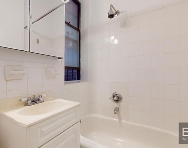 East 38th Street - Photo Thumbnail 4