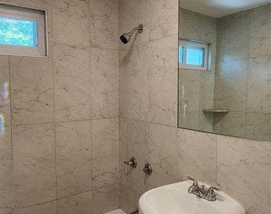 117 Alder Drive - Photo Thumbnail 6