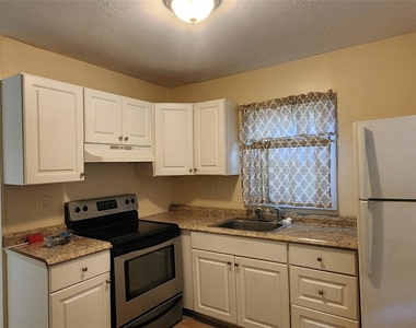 117 Alder Drive - Photo Thumbnail 3