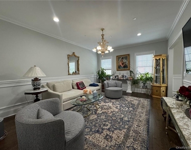 4 Rose Avenue - Photo Thumbnail 8