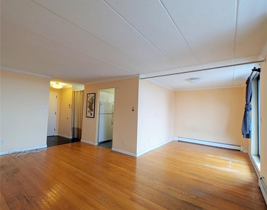 13617 Maple Avenue - Photo Thumbnail 1