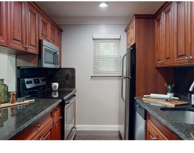 126 Easy Street - Photo Thumbnail 2