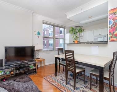 300 Mamaroneck Avenue - Photo Thumbnail 5