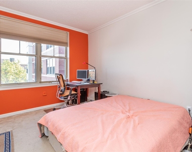 300 Mamaroneck Avenue - Photo Thumbnail 9