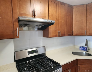 61-45 98th Street - Photo Thumbnail 6