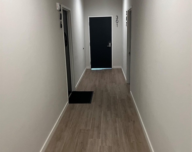 289 Main Street - Photo Thumbnail 6
