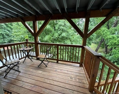 284 Main Street - Photo Thumbnail 2