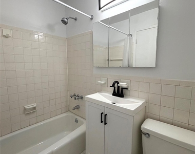 2241 Palmer Ave - Photo Thumbnail 10