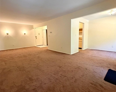 2241 Palmer Ave - Photo Thumbnail 3