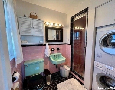 3 Oswego Avenue - Photo Thumbnail 15