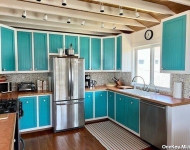 3 Oswego Avenue - Photo Thumbnail 7