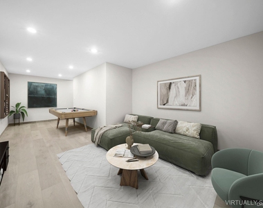 739 Chestnut Street - Photo Thumbnail 11