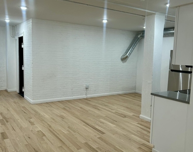 155 River Street - Photo Thumbnail 8