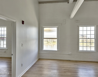 155 River Street - Photo Thumbnail 11
