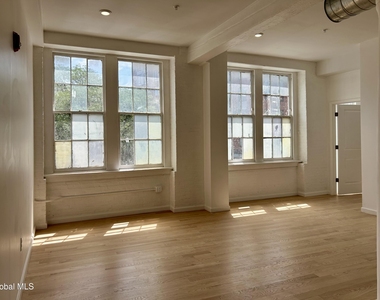 155 River Street - Photo Thumbnail 3