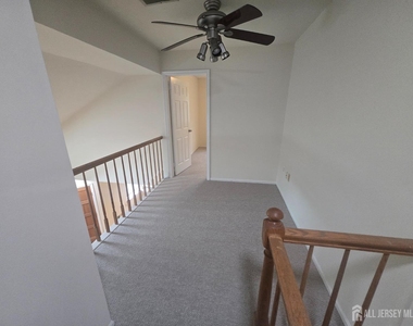 6 Driftwood Drive - Photo Thumbnail 11
