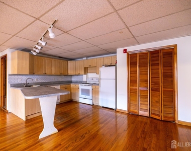353 Springfield Avenue - Photo Thumbnail 7