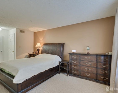 150 Prestwick Way - Photo Thumbnail 15