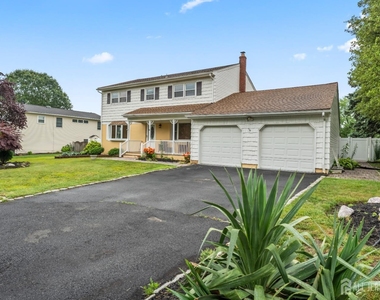16 London Drive - Photo Thumbnail 41