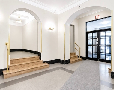 205 W 88th Street - Photo Thumbnail 5