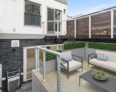 263 19th Street - Photo Thumbnail 3