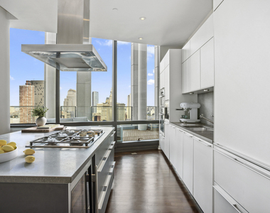 101 Warren Street - Photo Thumbnail 12