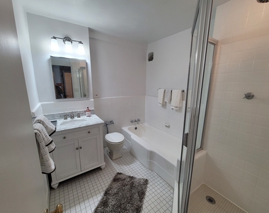 40 Central Park S - Photo Thumbnail 11
