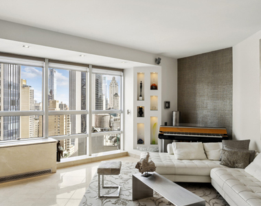 146 W 57th Street - Photo Thumbnail 8
