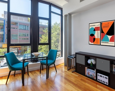 161 N 4th Street - Photo Thumbnail 1