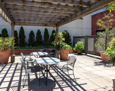 161 N 4th Street - Photo Thumbnail 12