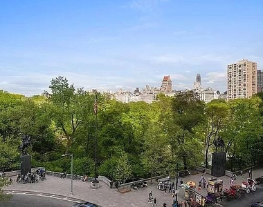 100 Central Park S - Photo Thumbnail 1