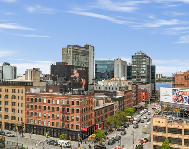 345 W 14th Street - Photo Thumbnail 2