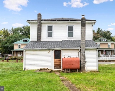 309 N Lawrence Street - Photo Thumbnail 19