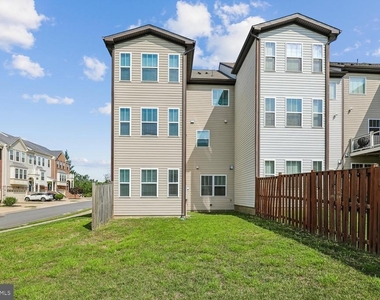 7 Castings Lane - Photo Thumbnail 40