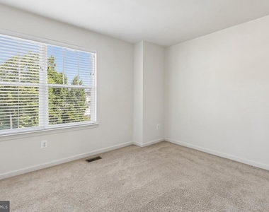 7 Castings Lane - Photo Thumbnail 29