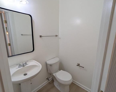 17289 Vaughn Lane - Photo Thumbnail 14